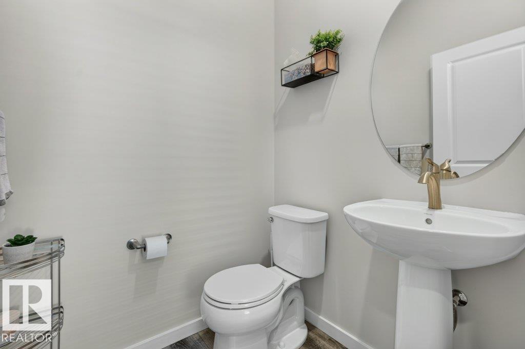 2116 Maple RD NW - 12