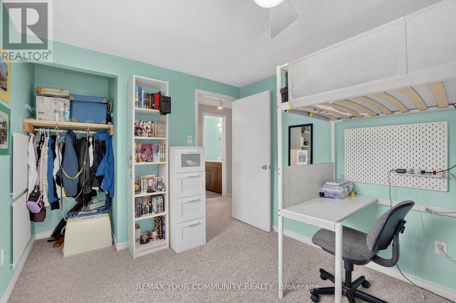 198 BRITANNIA AVENUE - 27