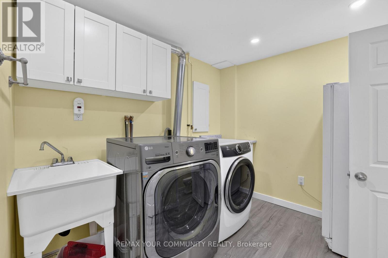 198 BRITANNIA AVENUE - 39