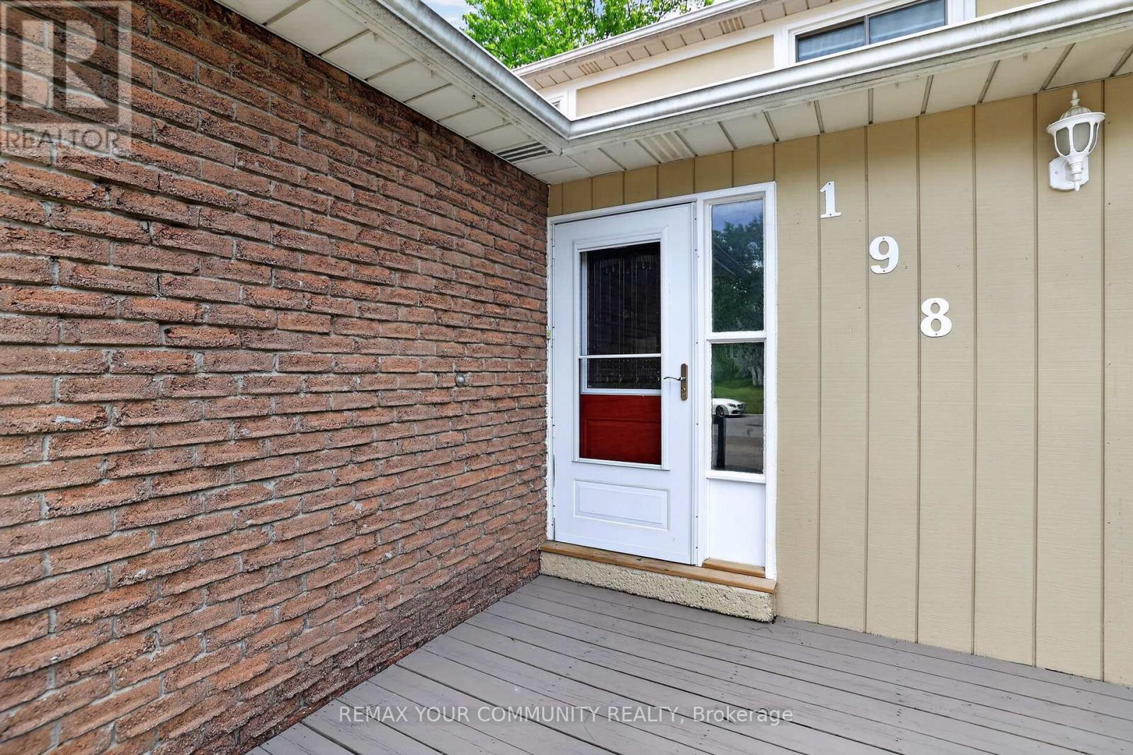 198 BRITANNIA AVENUE - 4