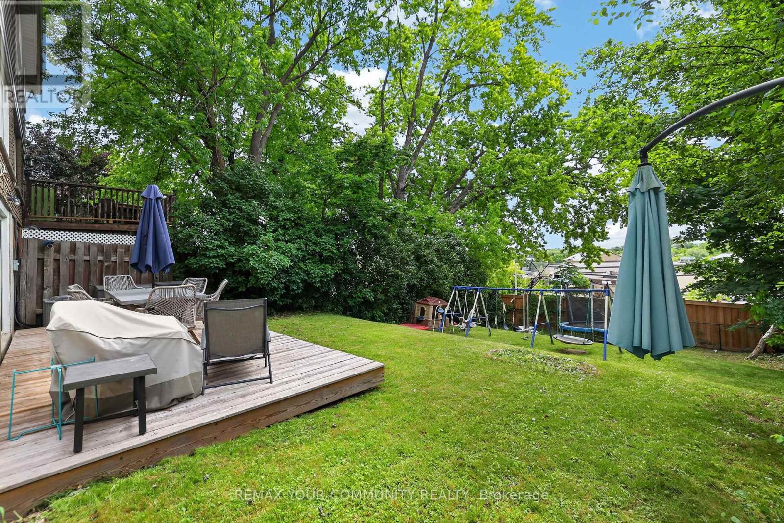 198 BRITANNIA AVENUE - 46
