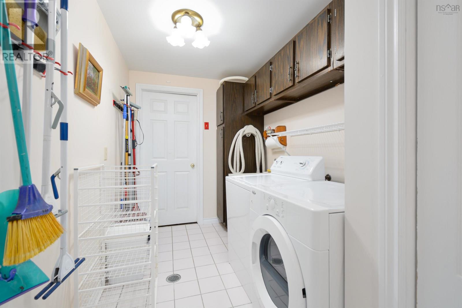 2641 West Bay Road - 34