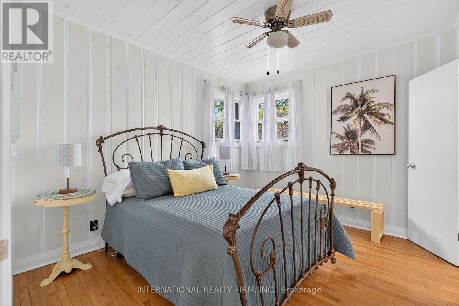 2032 LAKESHORE DRIVE - 20