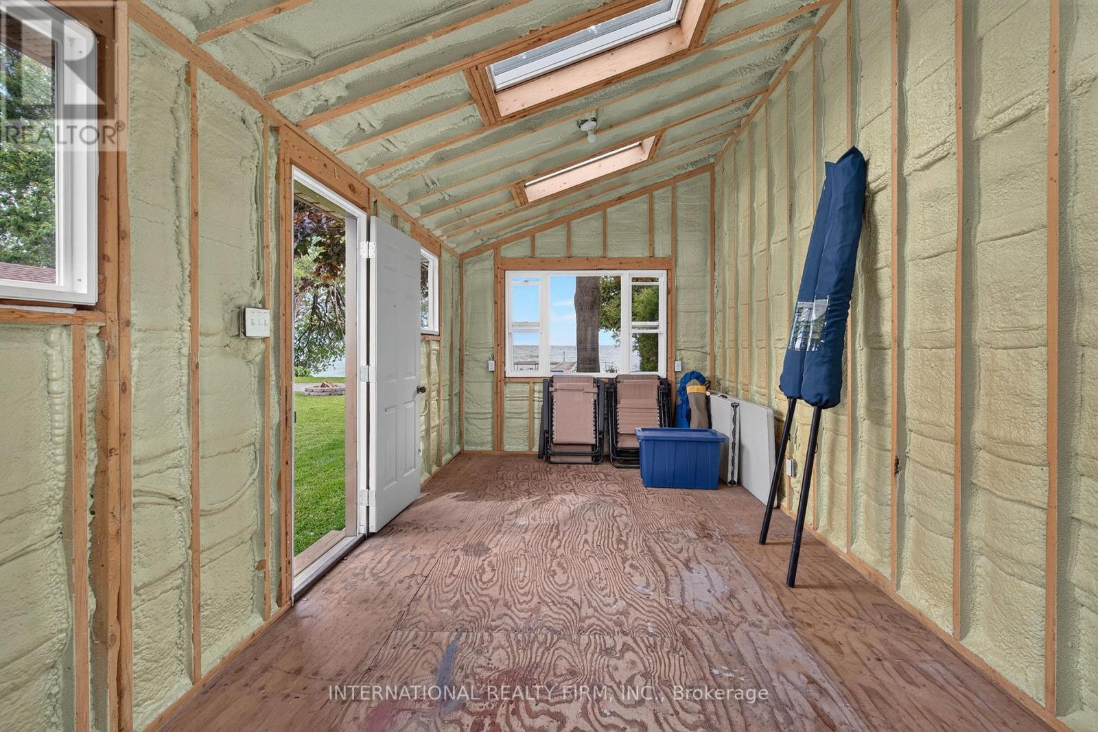 2032 LAKESHORE DRIVE - 27