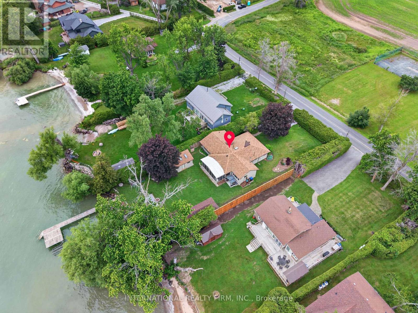 2032 LAKESHORE DRIVE - 36
