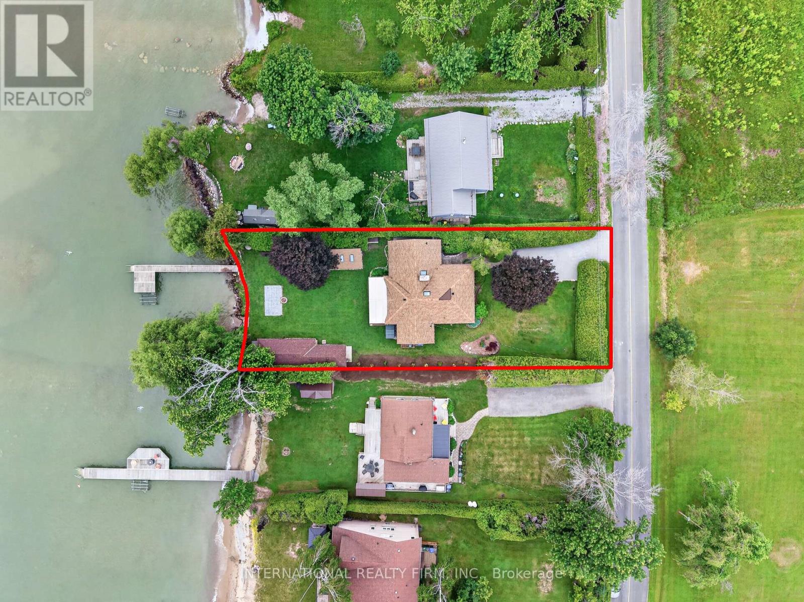 2032 LAKESHORE DRIVE - 40