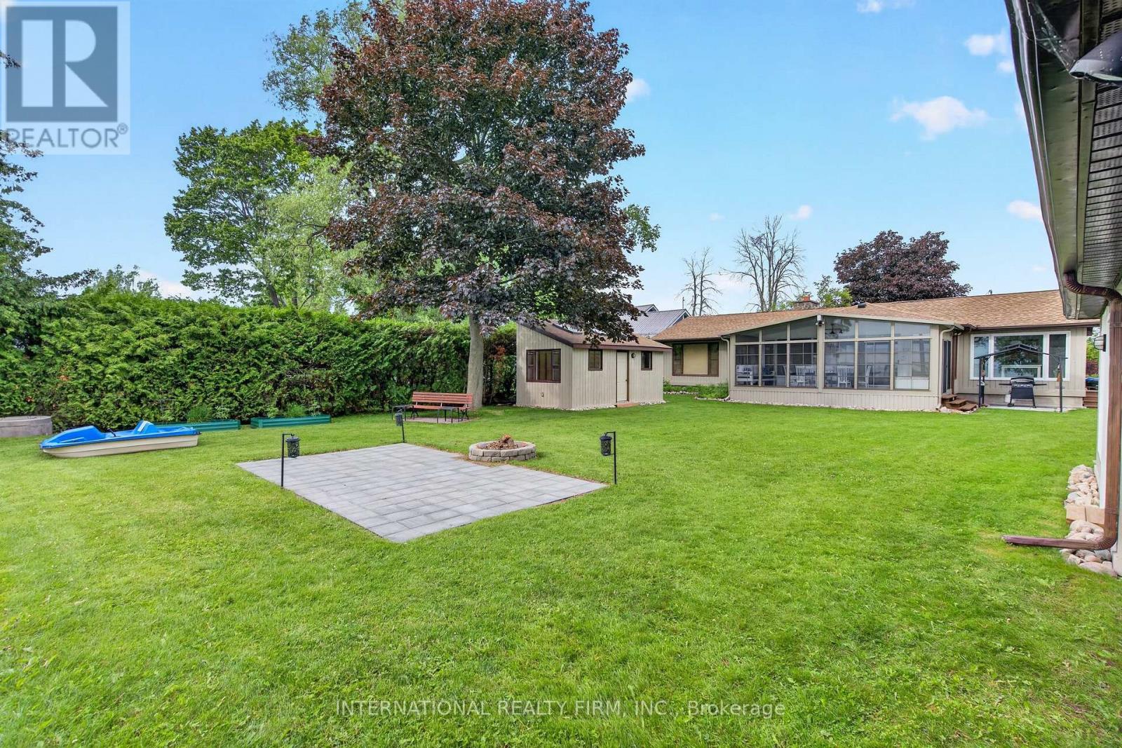 2032 LAKESHORE DRIVE - 46