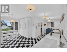 2032 Lakeshore Drive, Ramara, ON L0K1B0 Photo 11