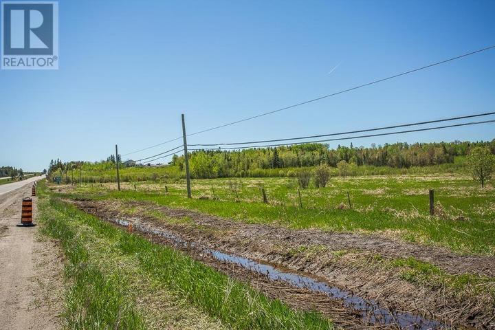 76 Calabogie RD W, Laird Township