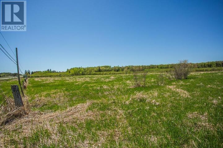 76 Calabogie RD W, Laird Township