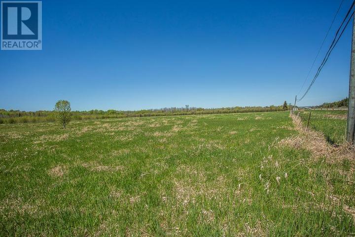 76 Calabogie RD W, Laird Township