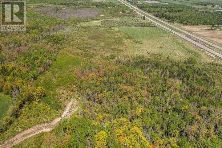 76 Calabogie RD W, Laird Township