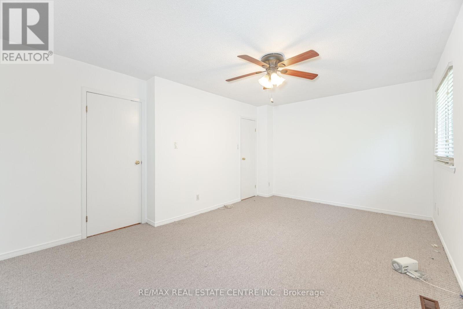 122 MOREGATE CRESCENT - 29