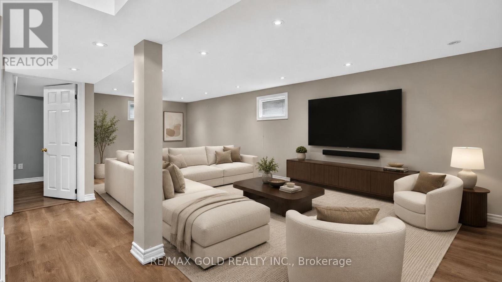 53 DALRAITH CRESCENT - 25