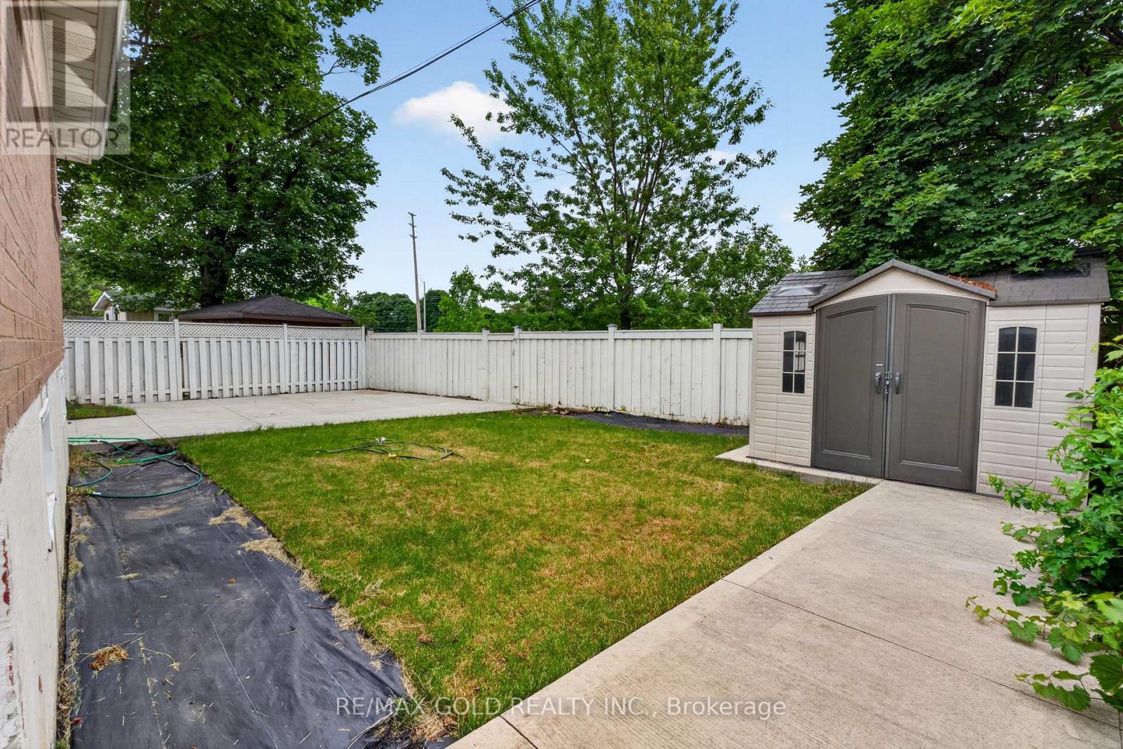 53 DALRAITH CRESCENT - 31