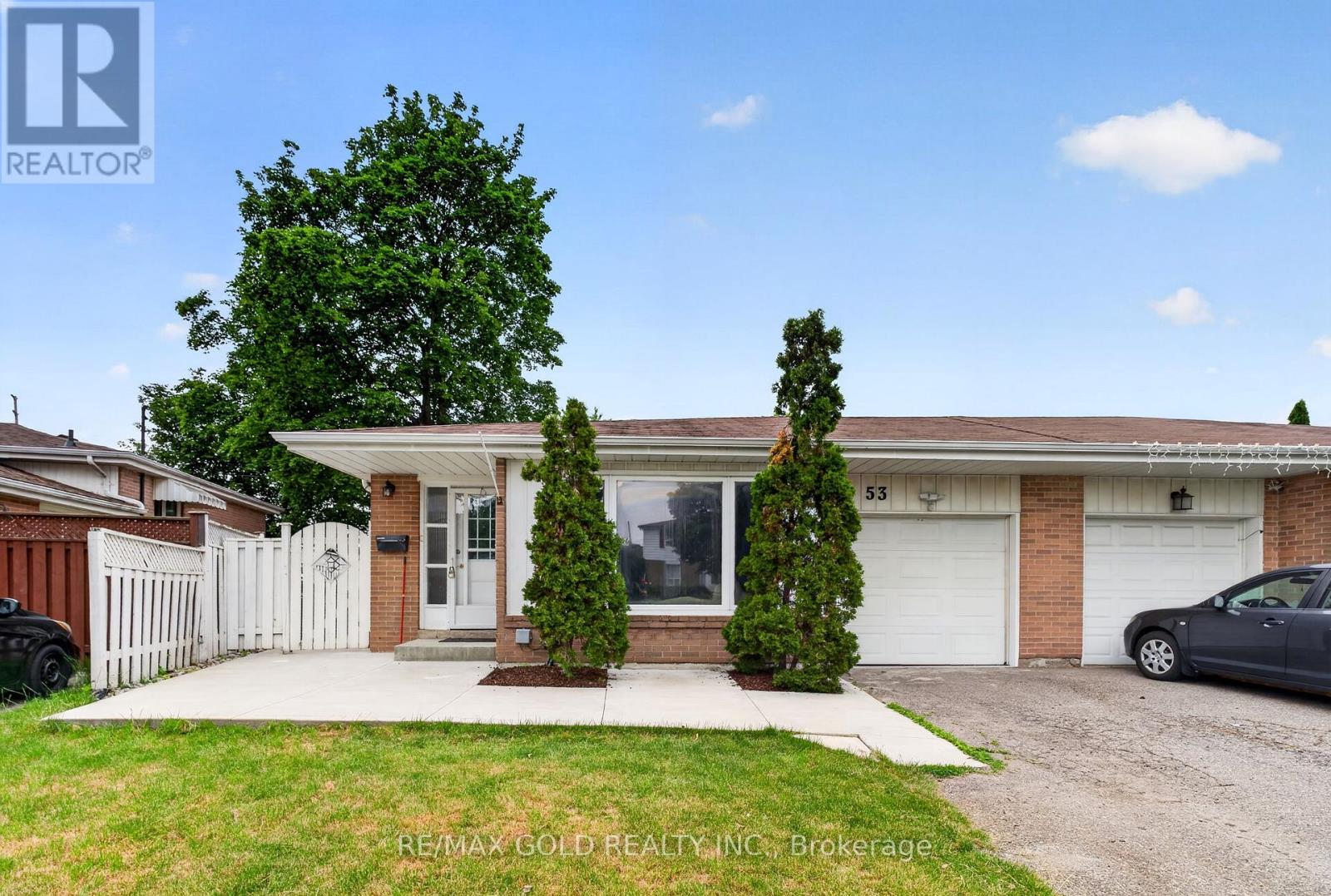 53 DALRAITH CRESCENT - 5
