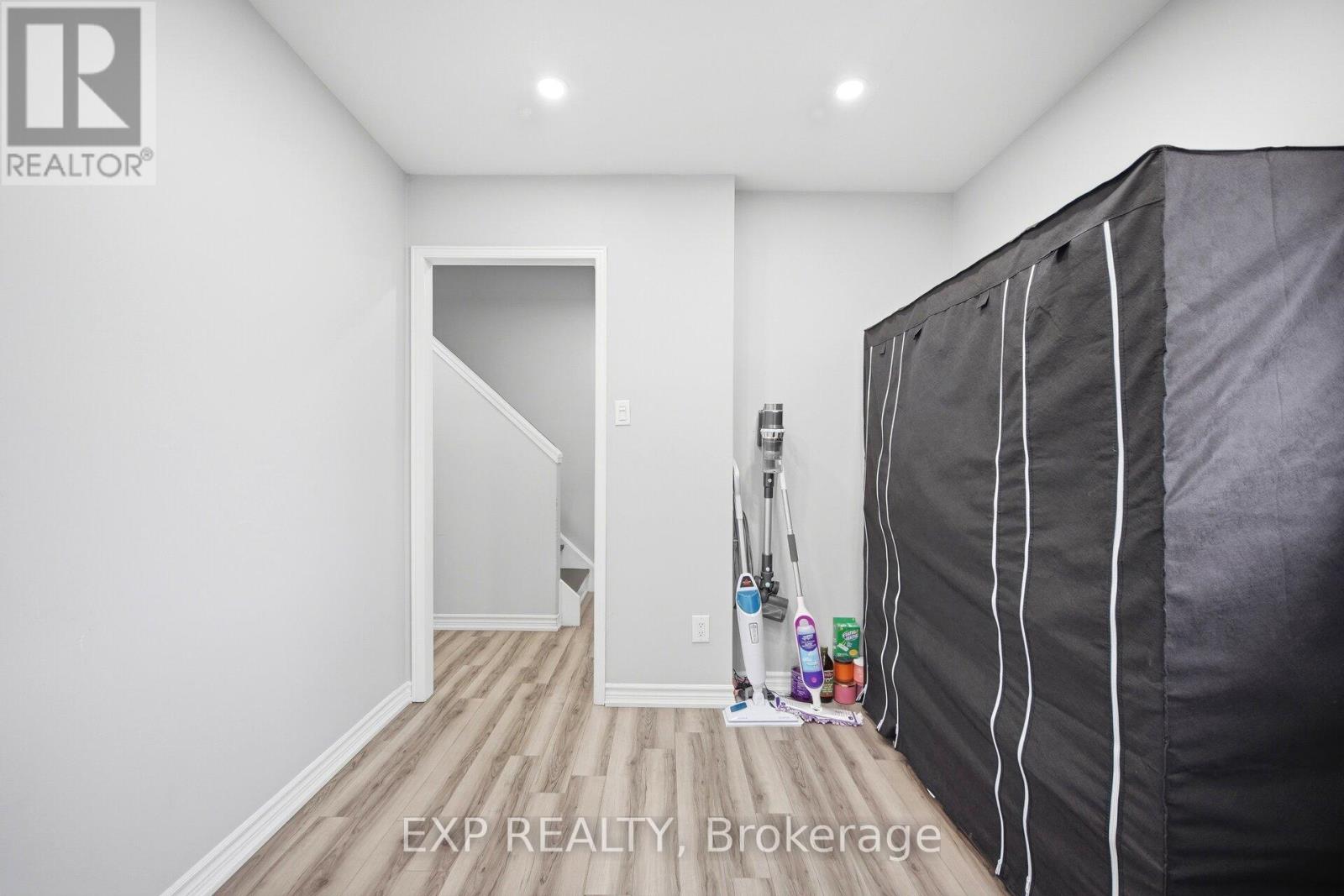 #52 475 BRAMALEA ROAD - 16