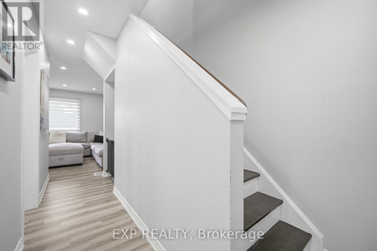 #52 475 BRAMALEA ROAD - 18