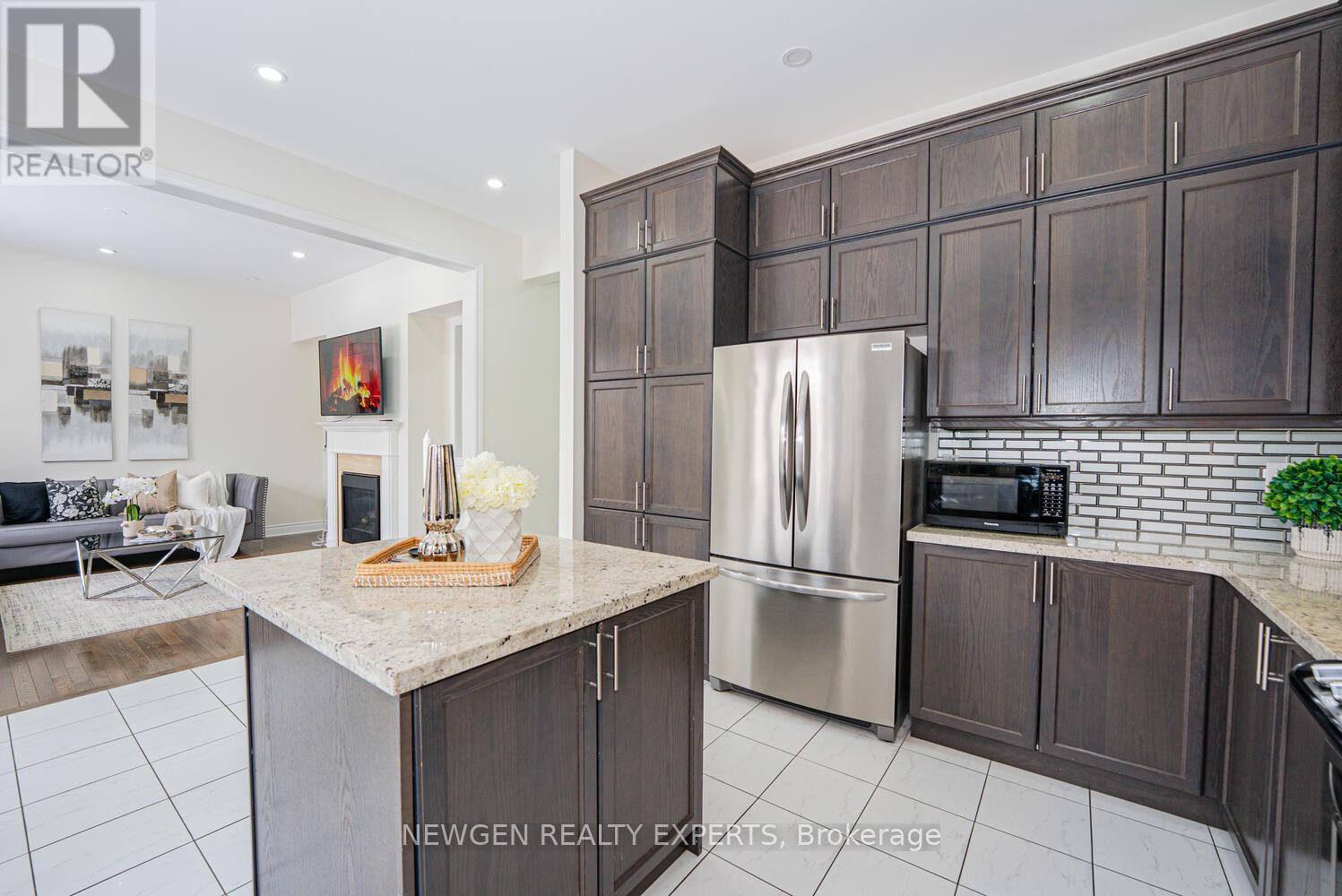 17 MONARCH DRIVE - 17