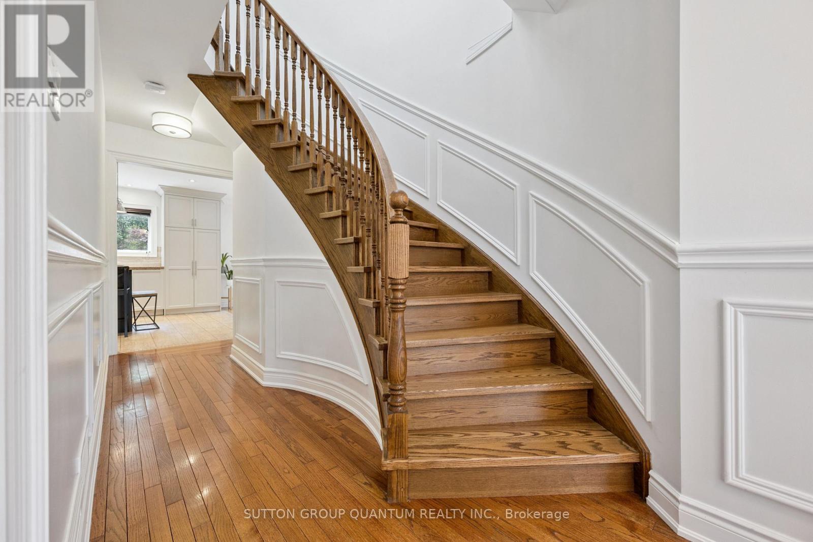 3092 SHANNON CRESCENT - 17
