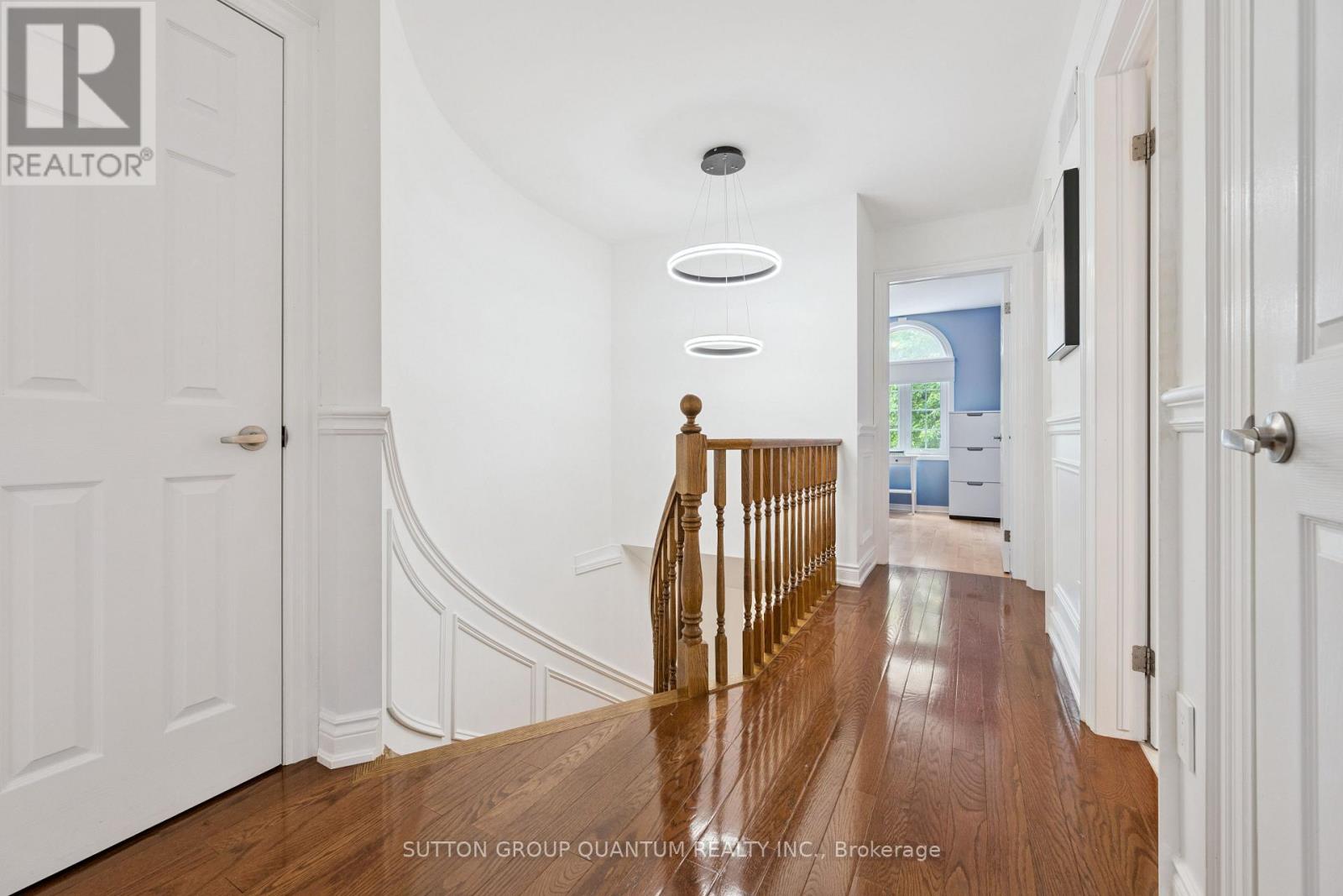 3092 SHANNON CRESCENT - 28