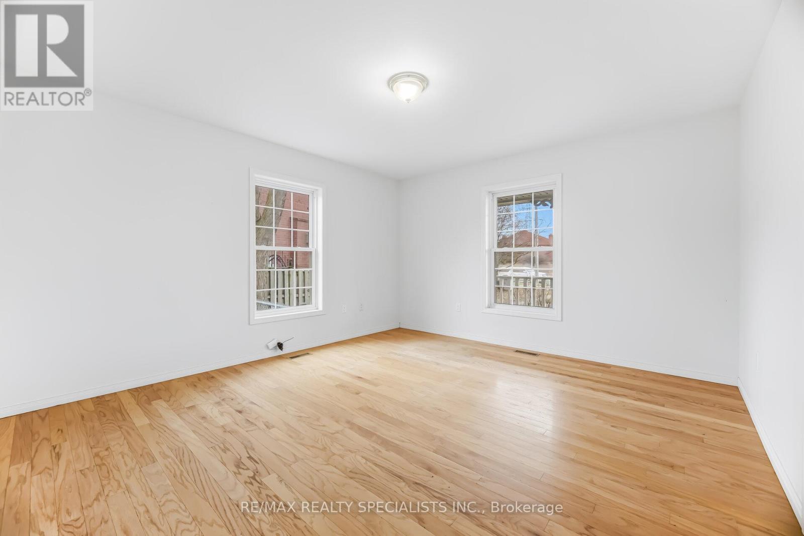 2131 CAWTHRA ROAD - 17