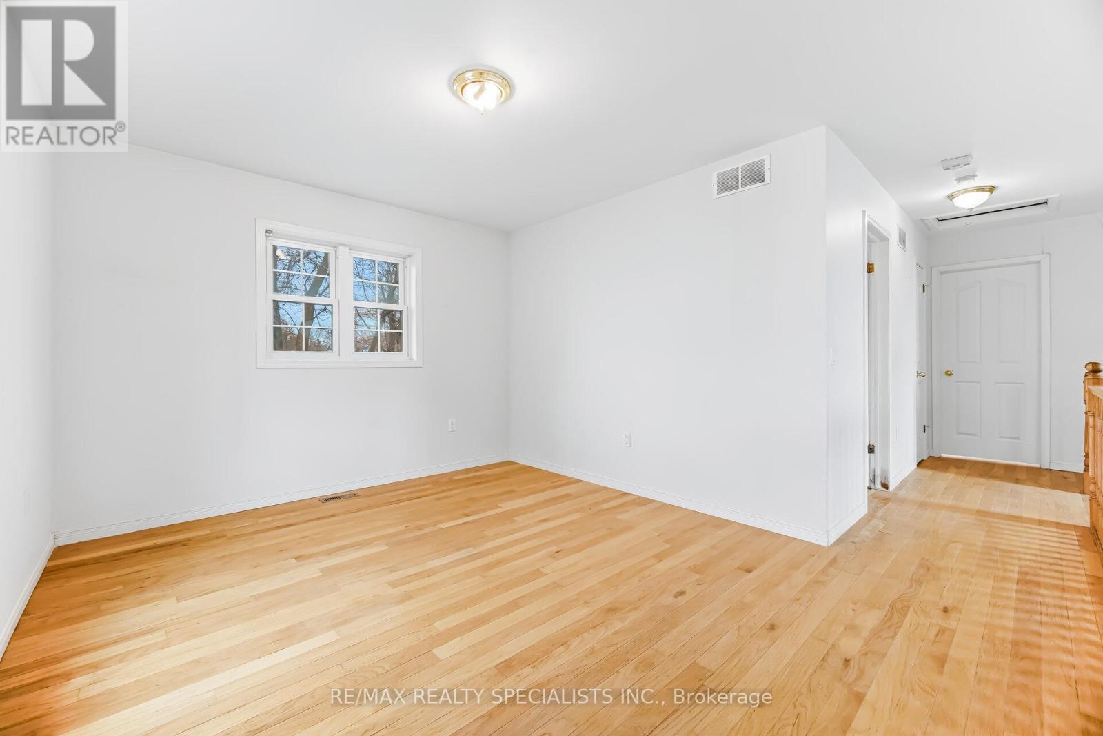 2131 CAWTHRA ROAD - 28