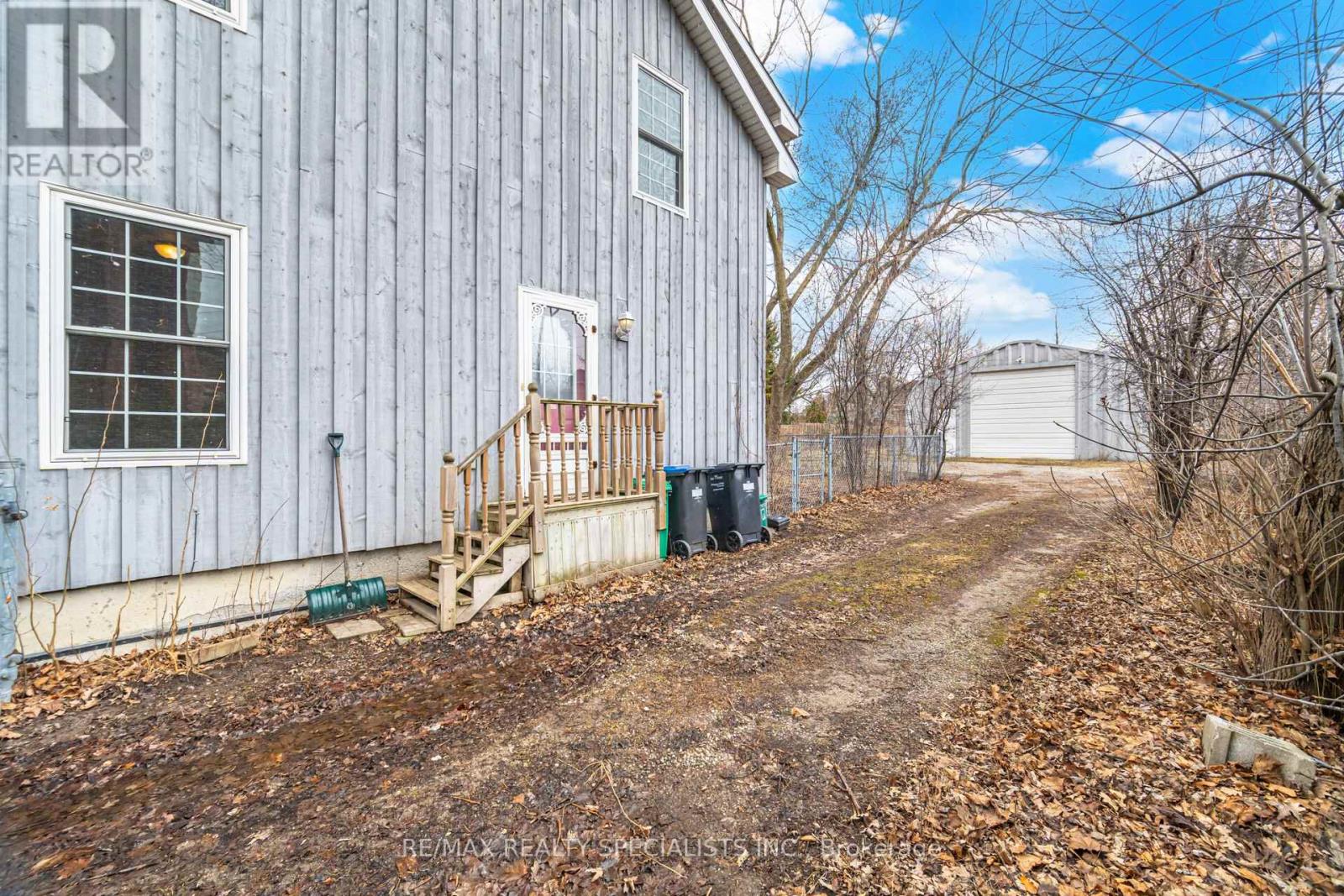 2131 CAWTHRA ROAD - 39