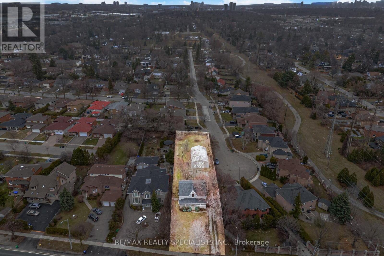 2131 CAWTHRA ROAD - 4