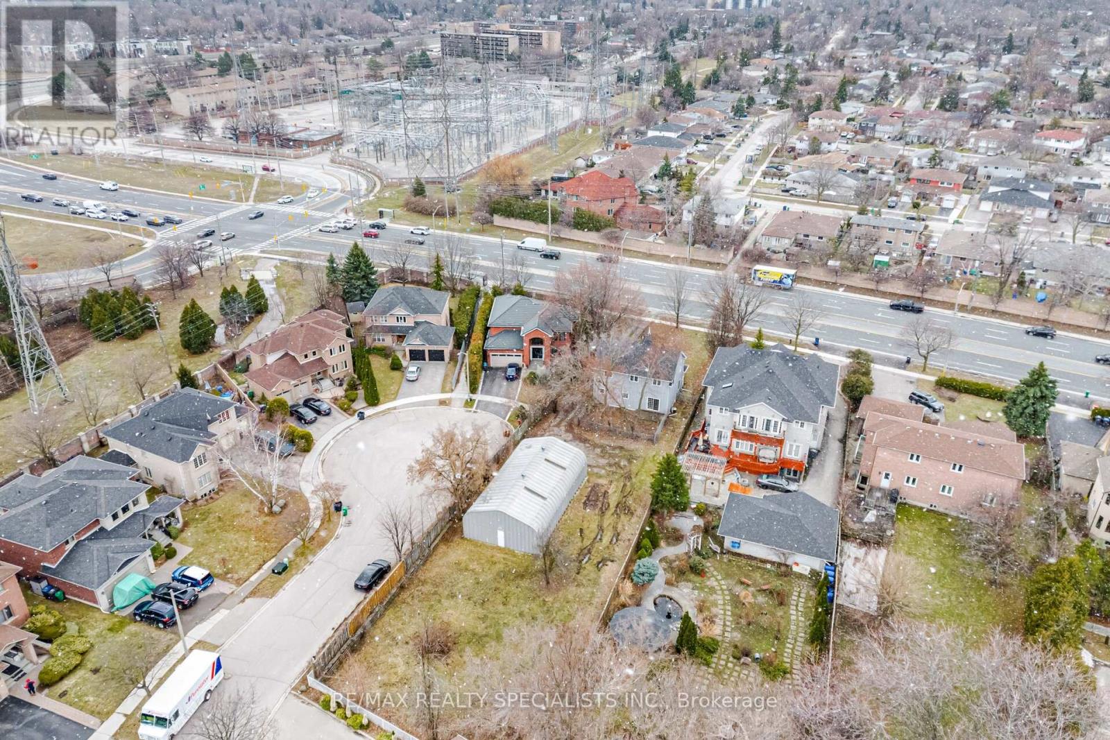 2131 CAWTHRA ROAD - 48