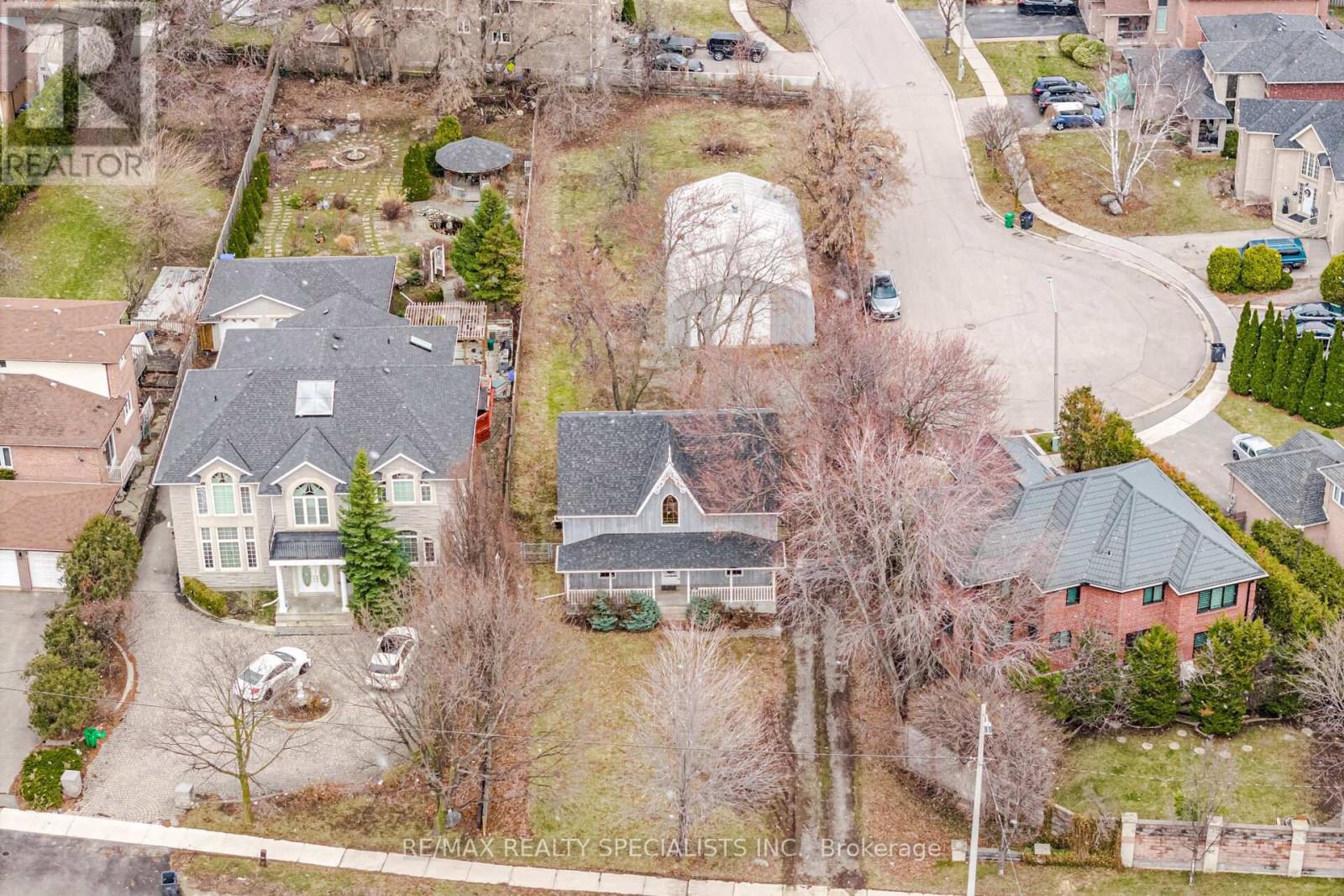 2131 CAWTHRA ROAD - 5