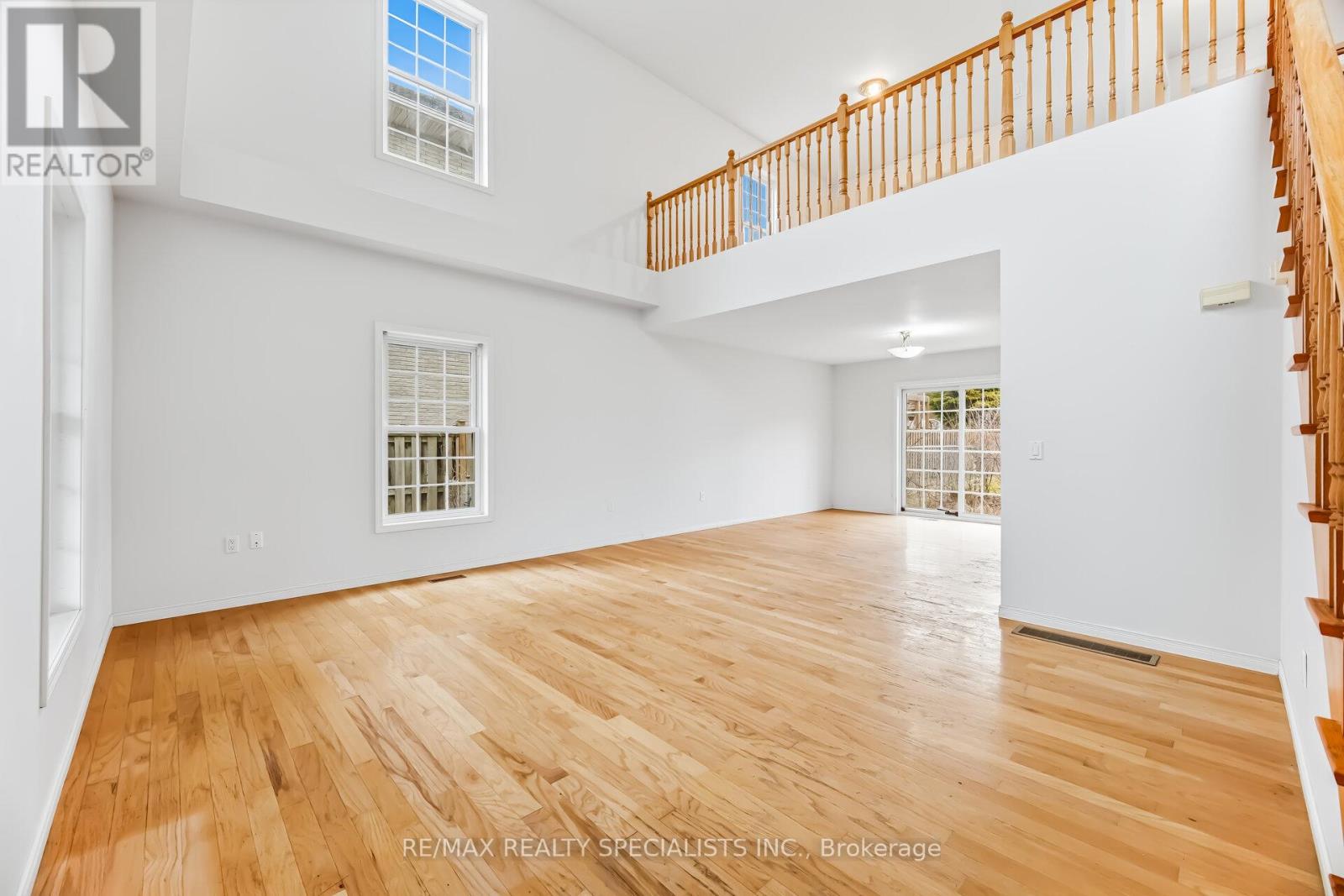 2131 CAWTHRA ROAD - 9