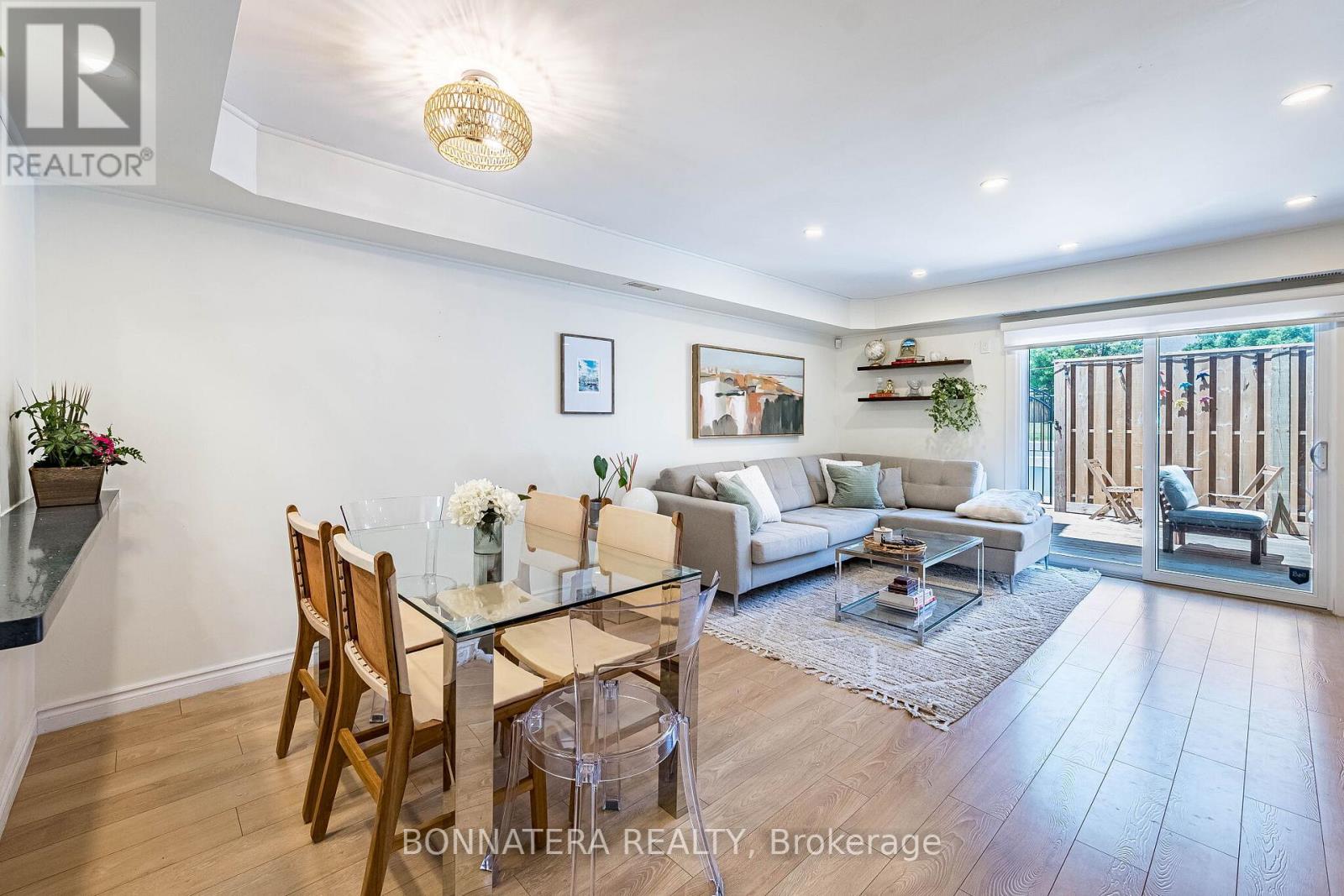 2097 MARINE DRIVE - 16