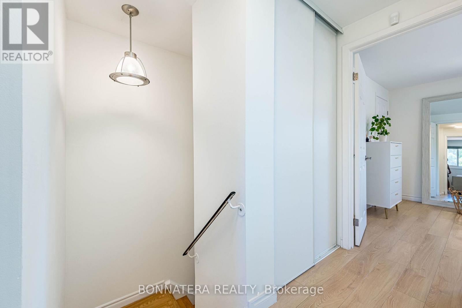 2097 MARINE DRIVE - 27