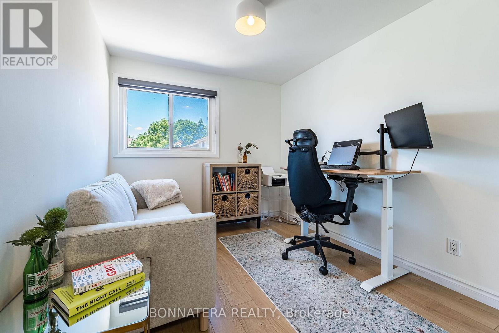2097 MARINE DRIVE - 33