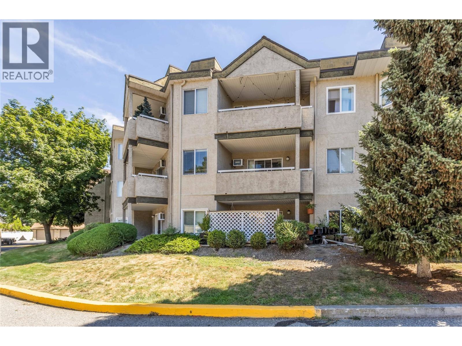 #186 3854 Gordon Drive - 19