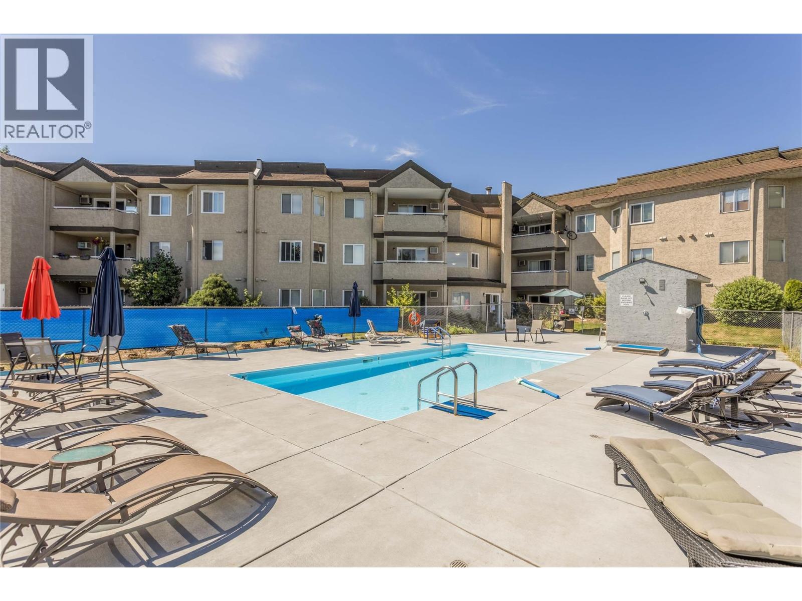 #186 3854 Gordon Drive - 31