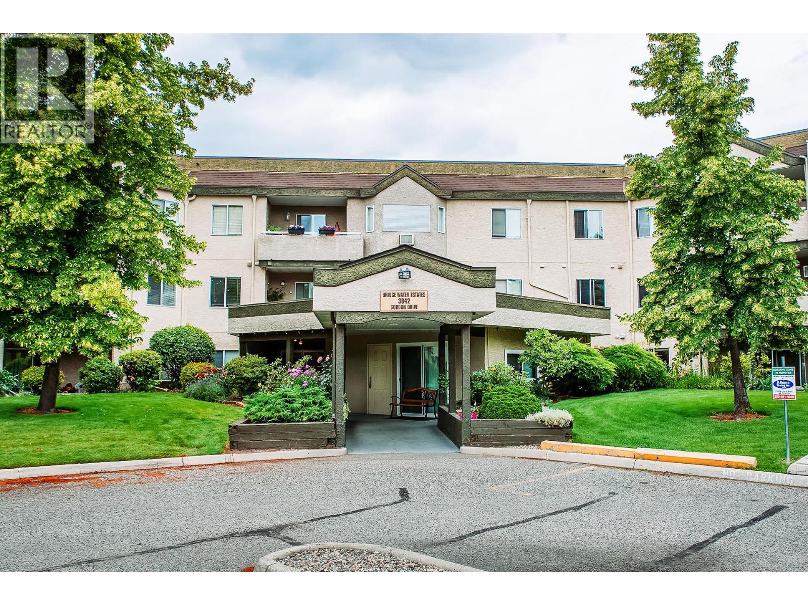 #186 3854 Gordon Drive - 39