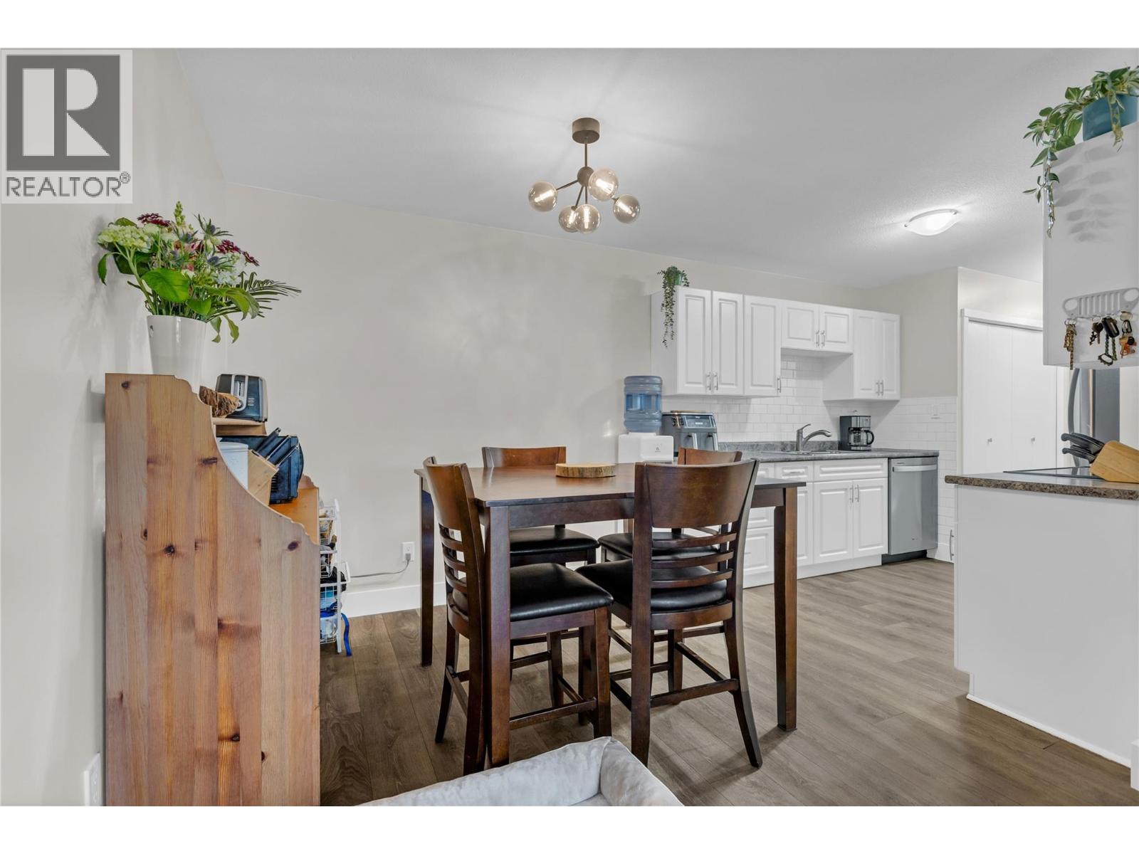 #186 3854 Gordon Drive - 4