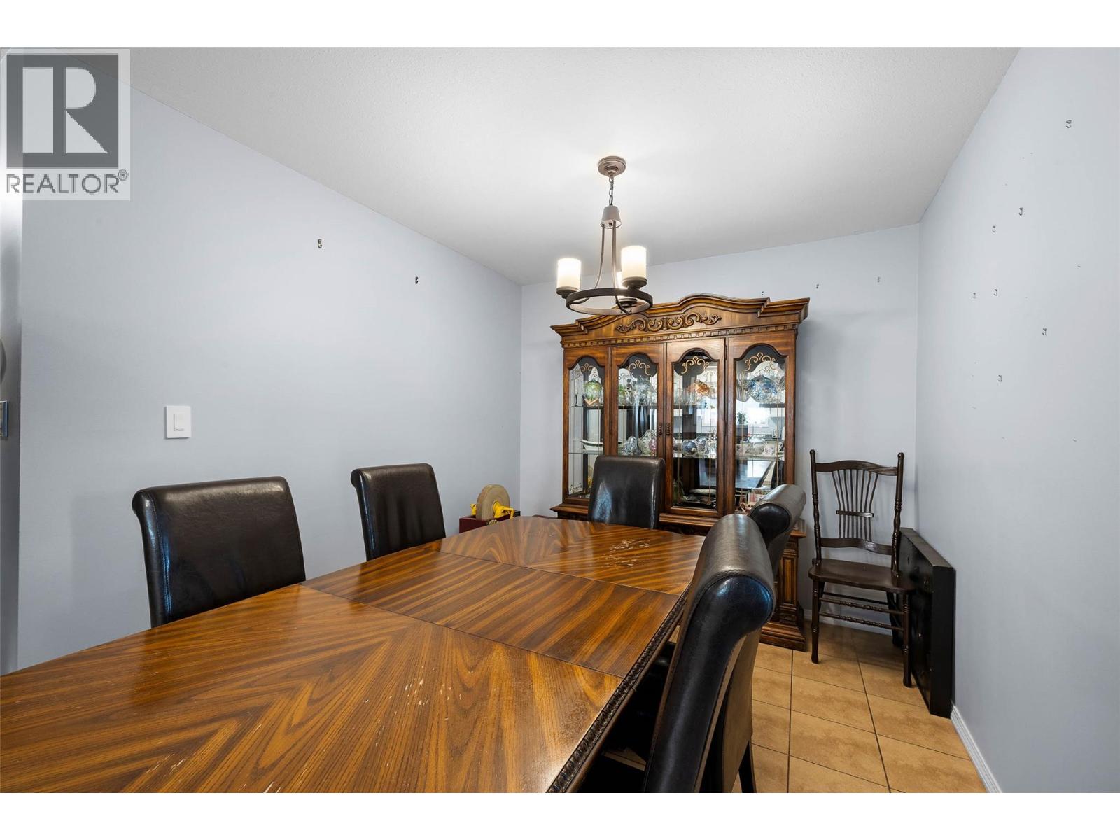 #5 685 SINGH Street - 15