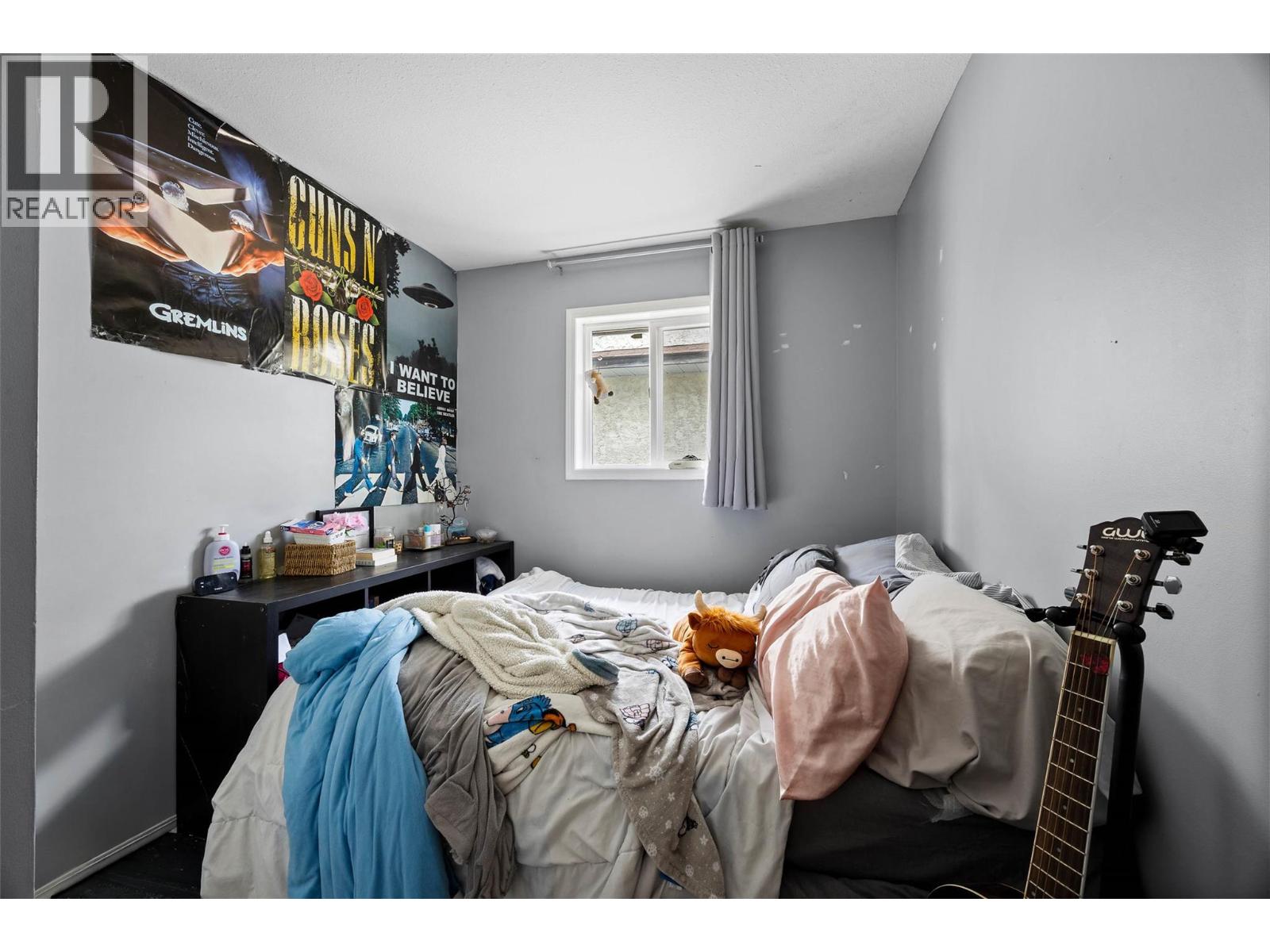 #5 685 SINGH Street - 19