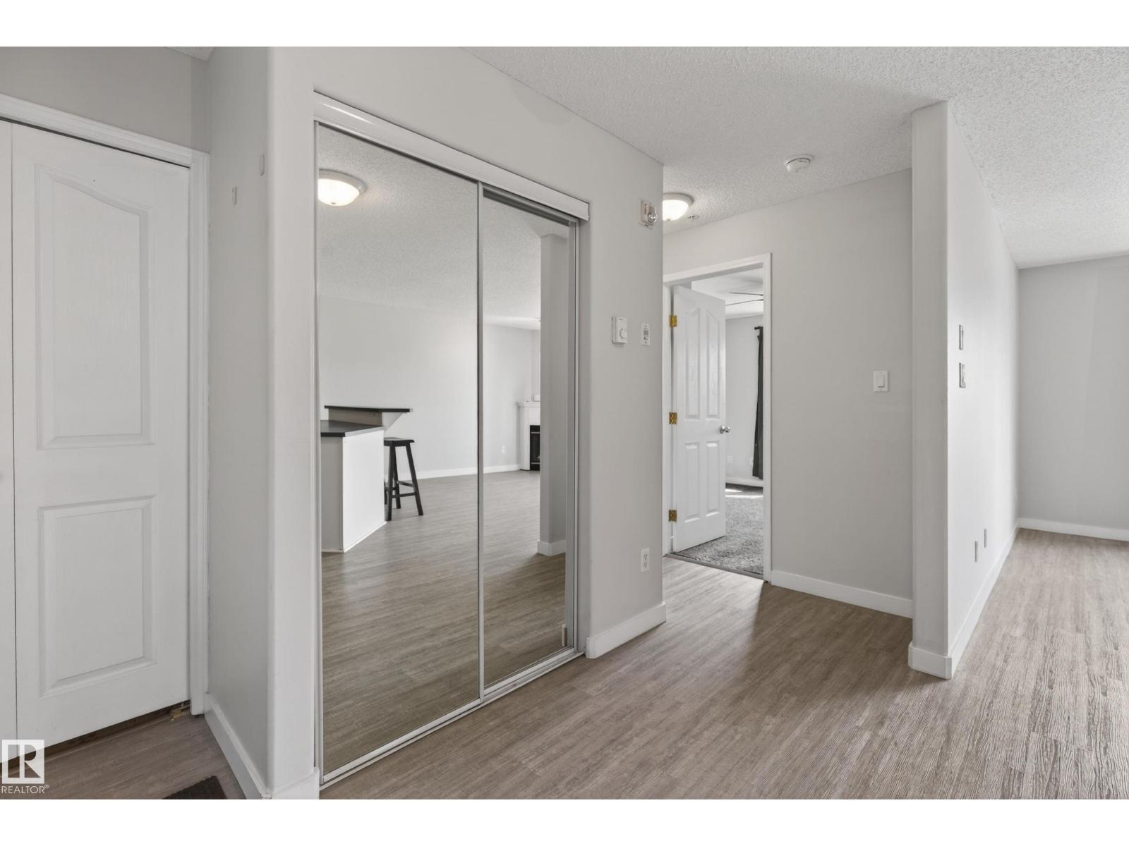 #319 16303 95 ST NW - 14