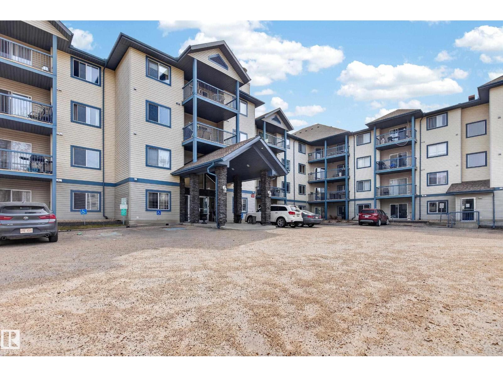 #319 16303 95 ST NW - 23