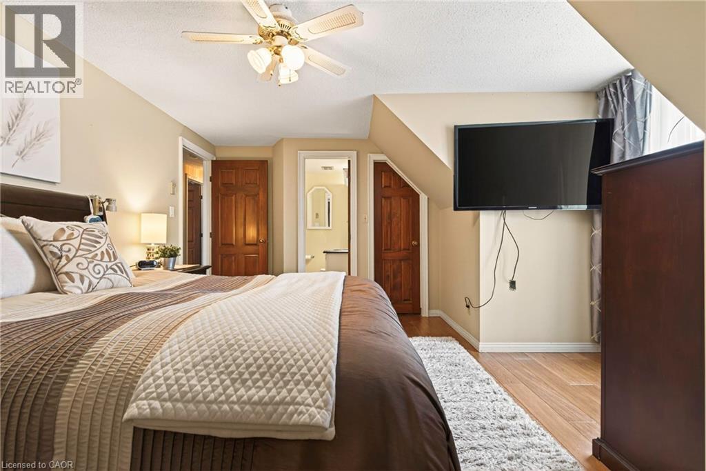 3076 GRASSIE Road - 36