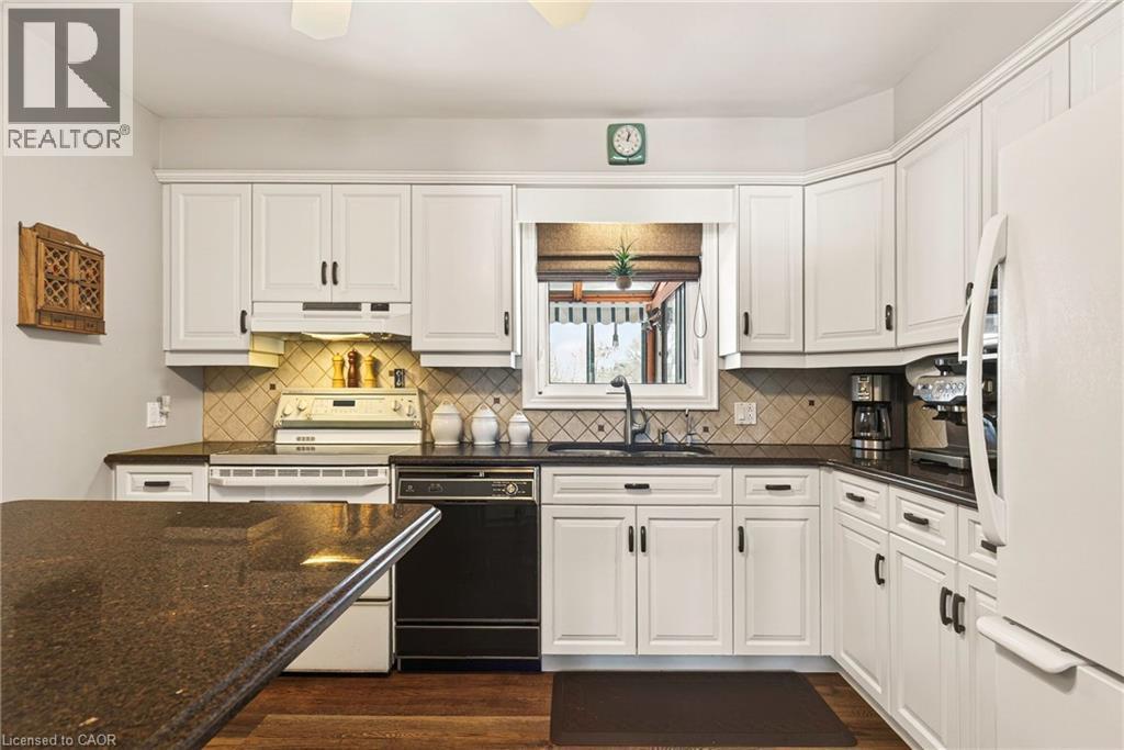 3076 GRASSIE Road - 19