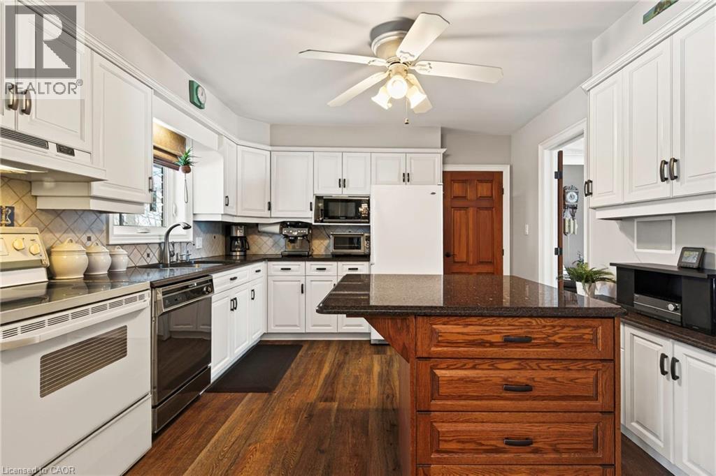 3076 GRASSIE Road - 18