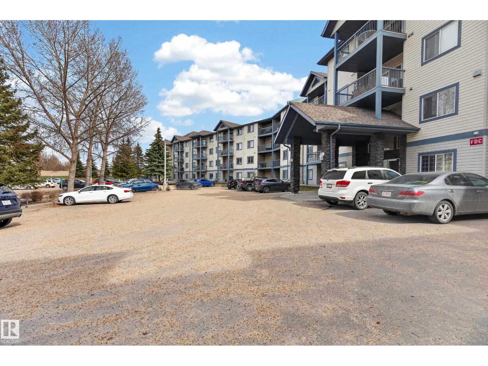#319 16303 95 ST NW - 31