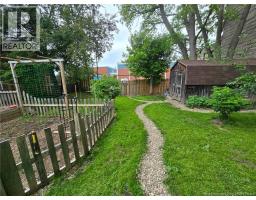 3pc Bathroom - 666 King, Bathurst, NB E2A1R1 Photo 9