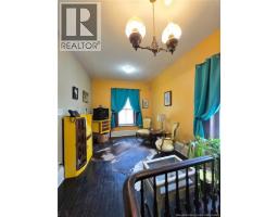 666 King, Bathurst, NB E2A1R1 Photo 35