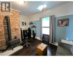 666 King, Bathurst, NB E2A1R1 Photo 41